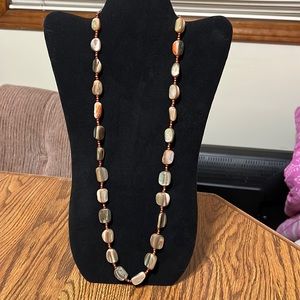Shiny Stones Necklace